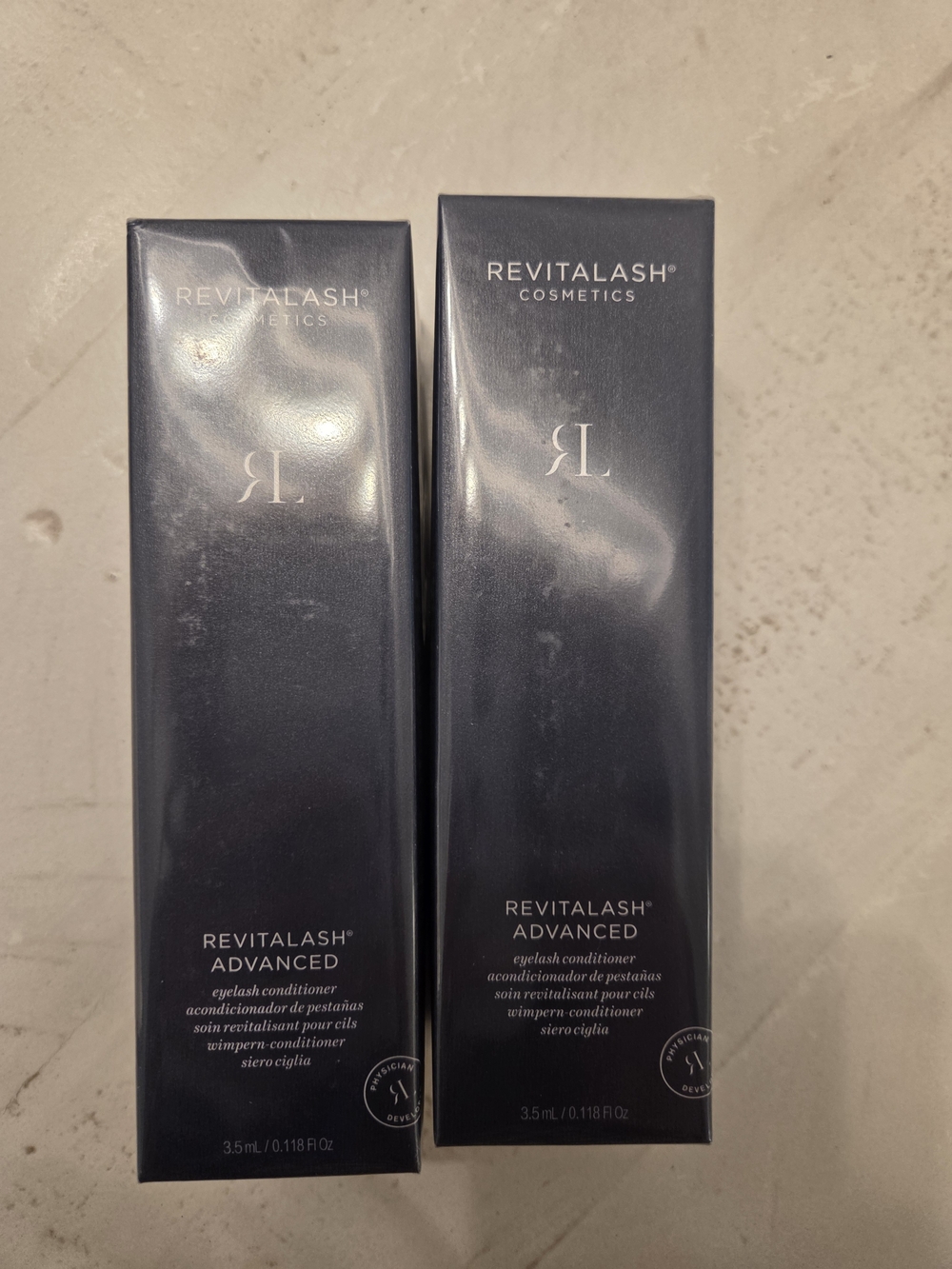 Revitalash Advanced Eyelash Conditioner - Picture 2 of 6